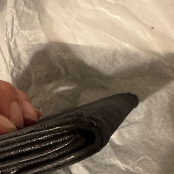 Gucci Black GG Pattern Wallet - Picture 6 of 6